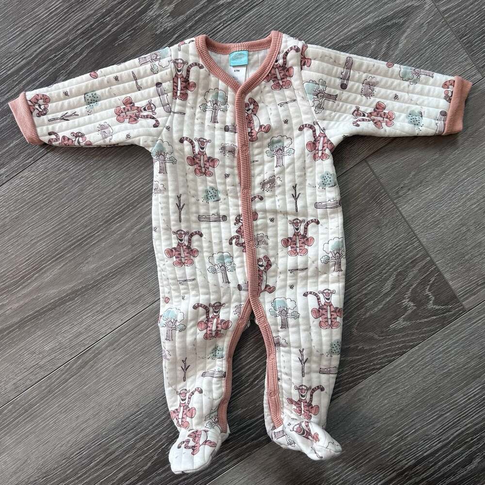 Disney Baby Winnie the Pooh & Tigger Quilted One-Piece Pajama Outfit 6-9 MO